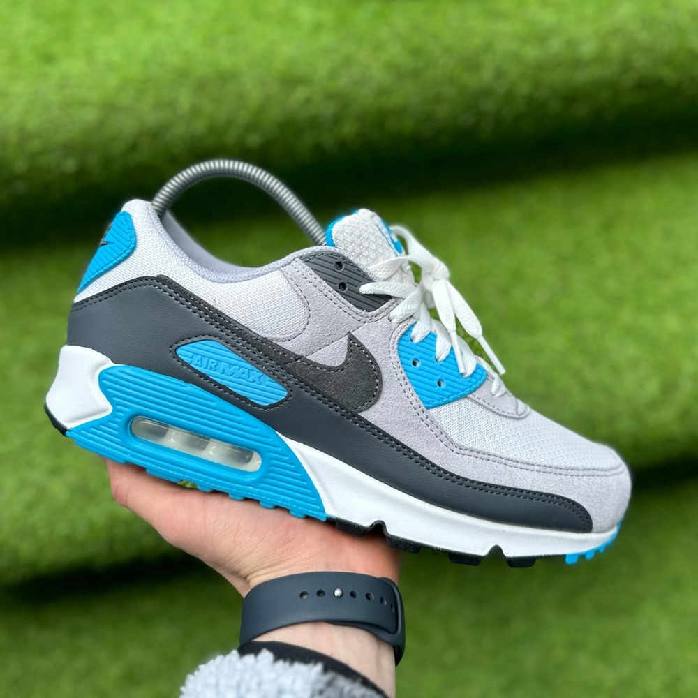 Brand New Shoes Nike Air Max 90 Platinum Tint Blue Lightning Men’s Authentic
